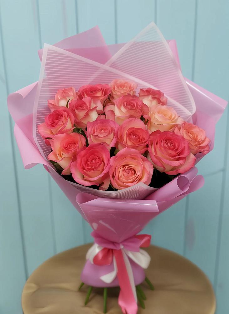 Букет 15 Розовых роз Равель в Лукоянове
