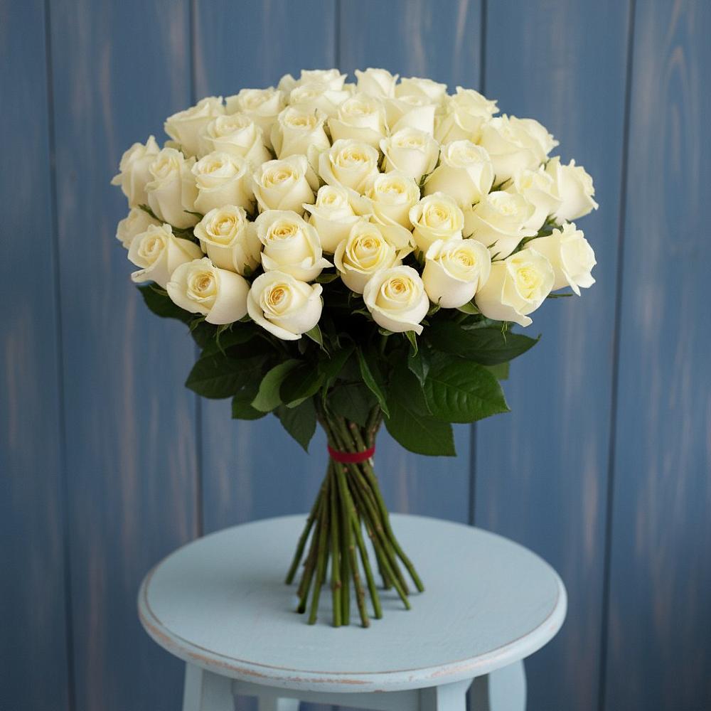 Букет 51 Белая роза Эдлесс Лав в Лукоянове