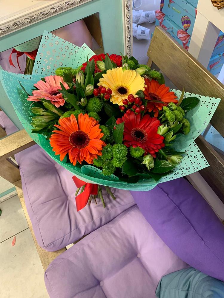 Букет цветов из: Герберы, Хризантемы и Альстромерии в Лукоянове