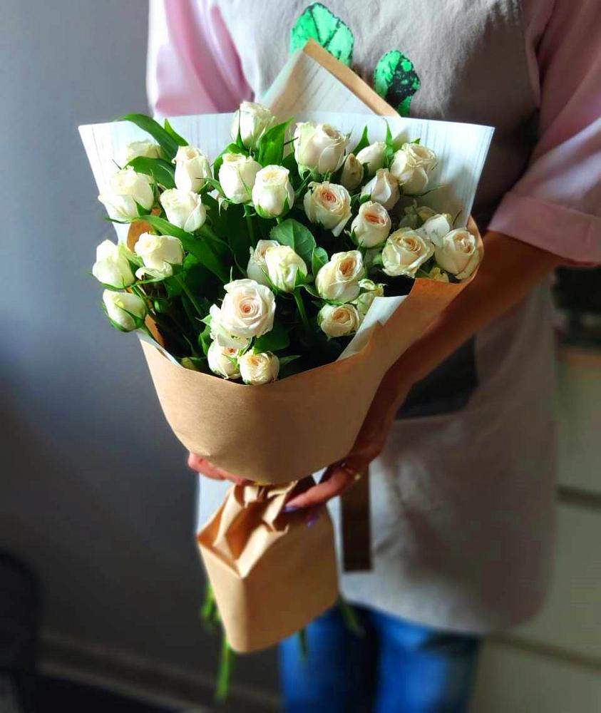 Букет цветов из: Розы в Лукоянове