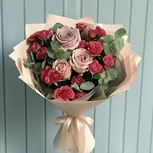 Букет цветов из:  Гвоздики и Розы в Лукоянове