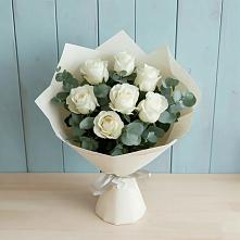 Букет Белые розы в Эвкалипте в Лукоянове